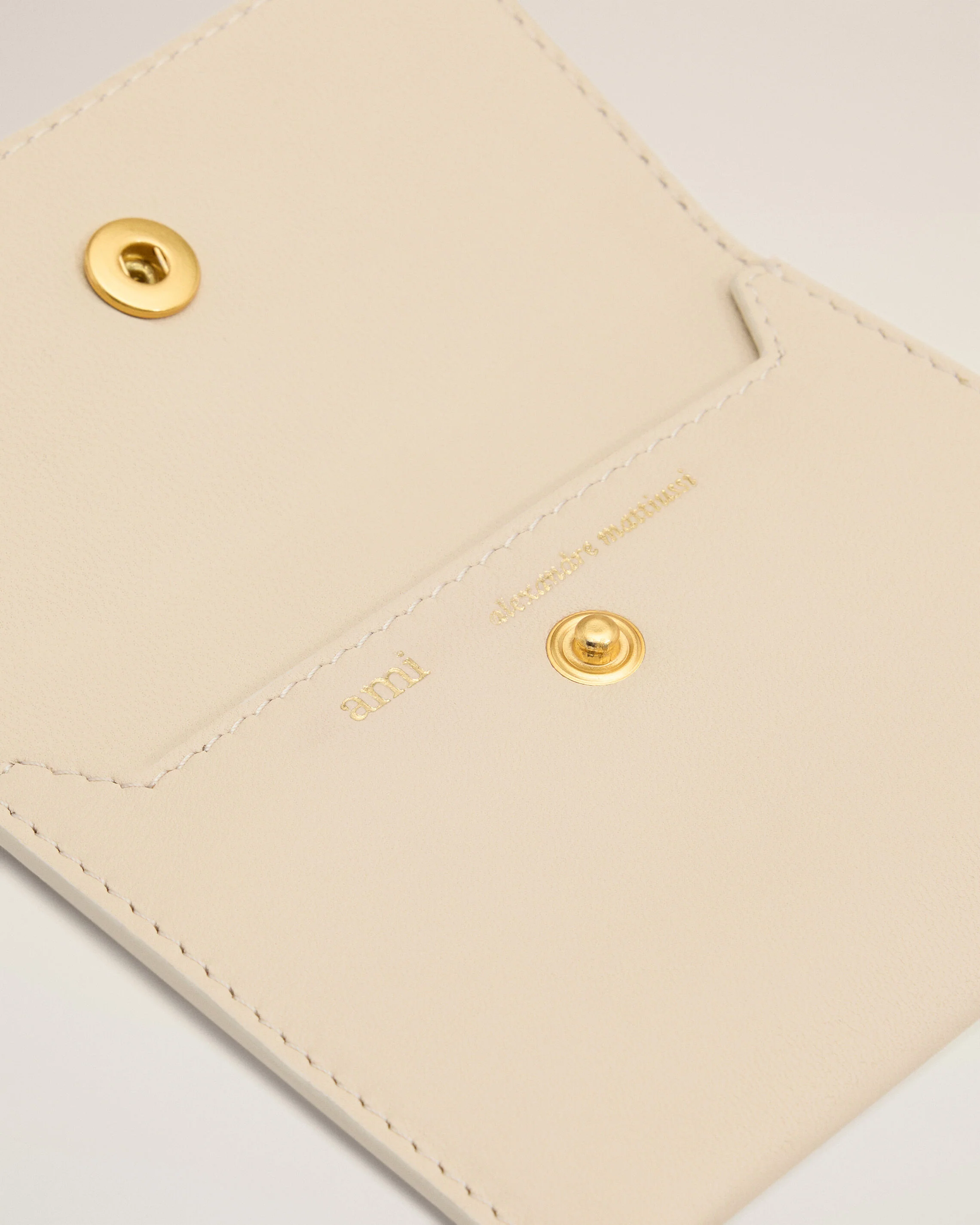 Porte-Cartes Beige Plié Carrousel En Cuir - Image 6