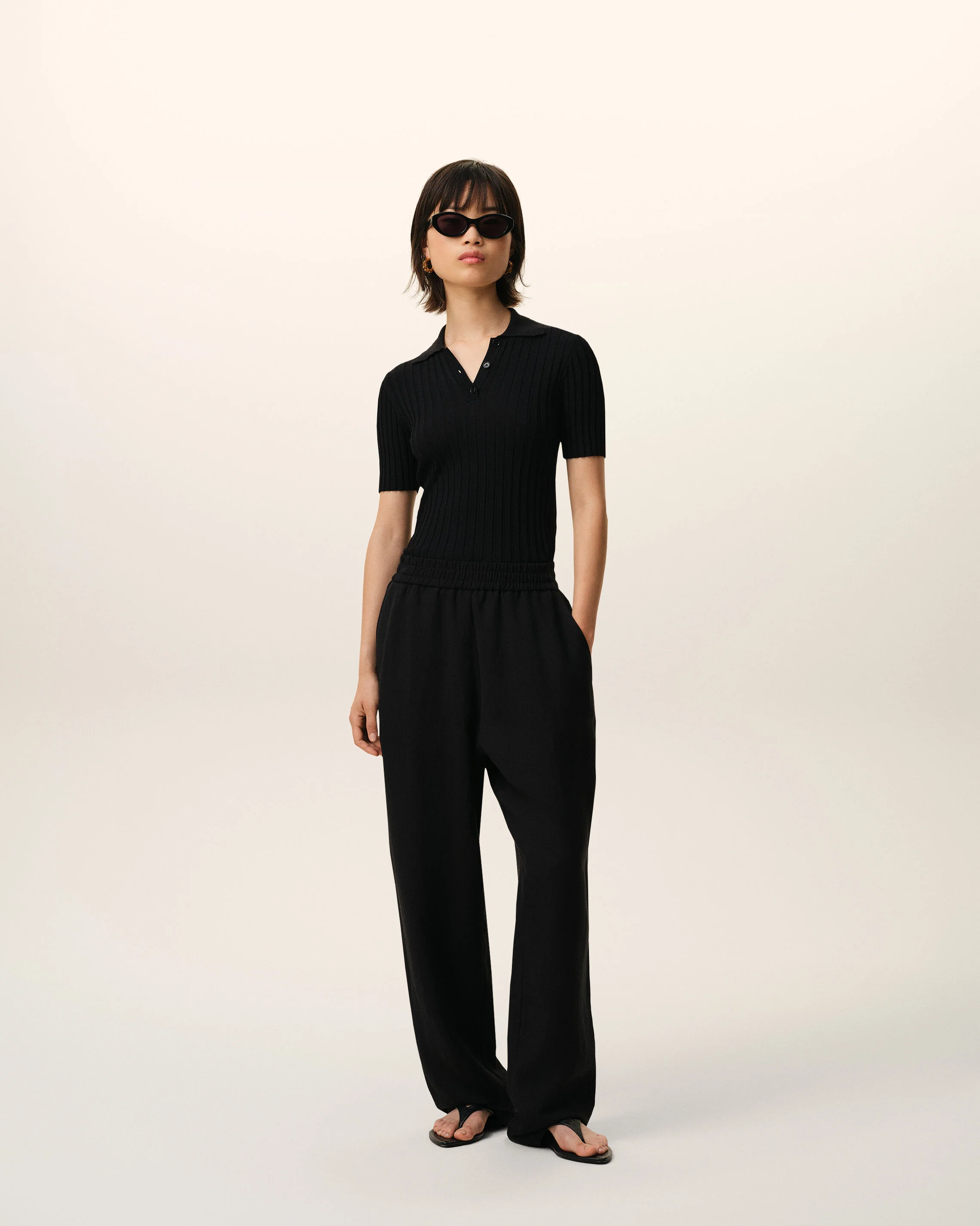 Pantalon Noir Taille Elastiquée en Lin Mélangé - Image 2